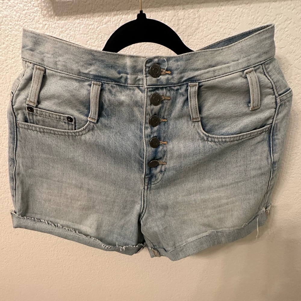 Pistola High Waisted Shorts